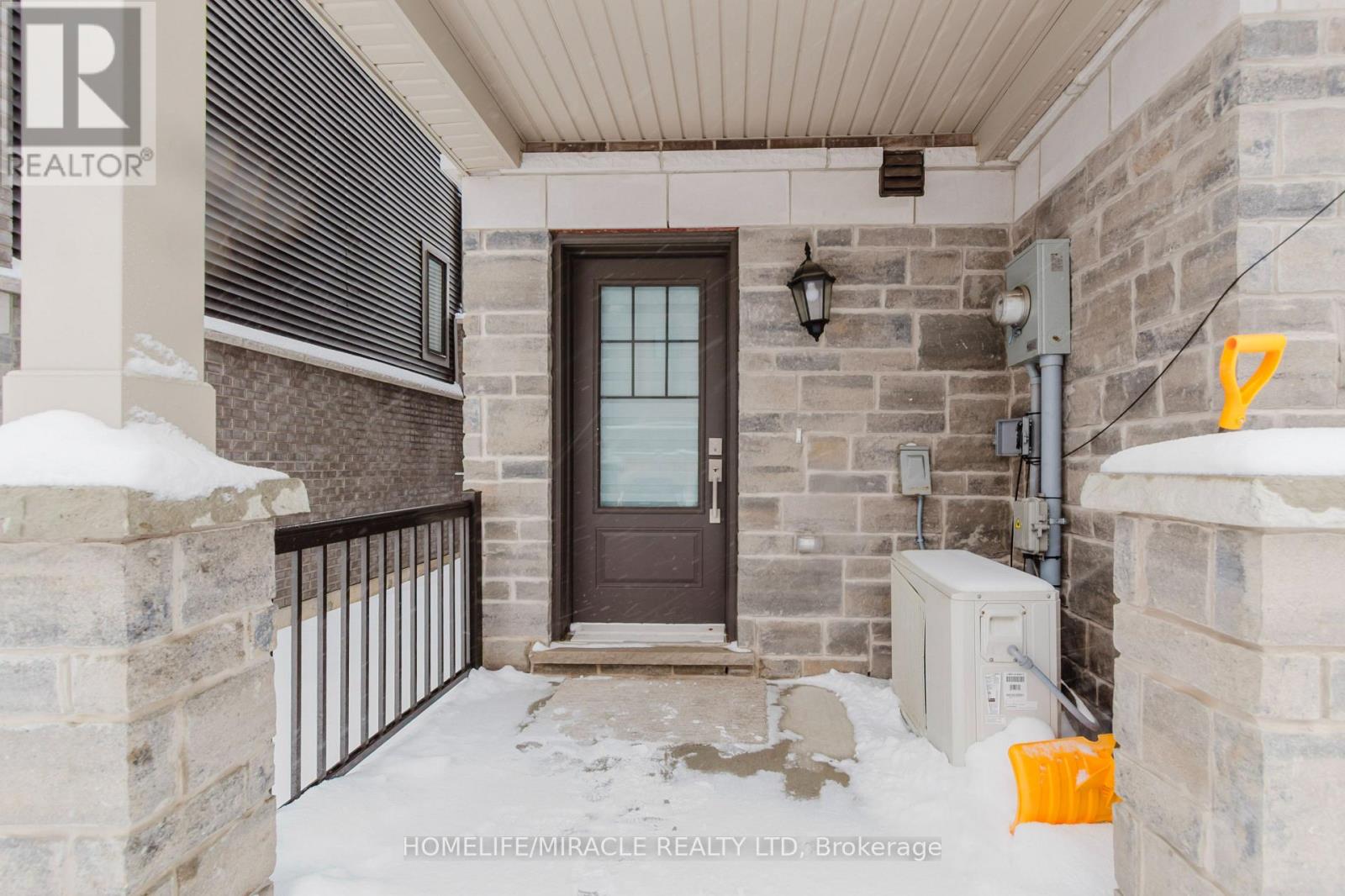 92 - 10 BIRMINGHAM DRIVE