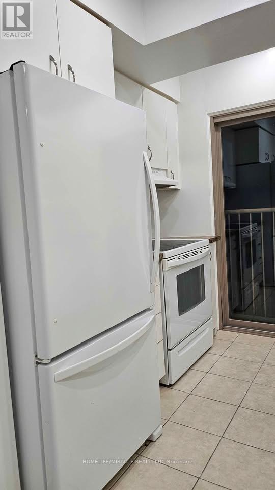 201 - 4872 VALLEY WAY