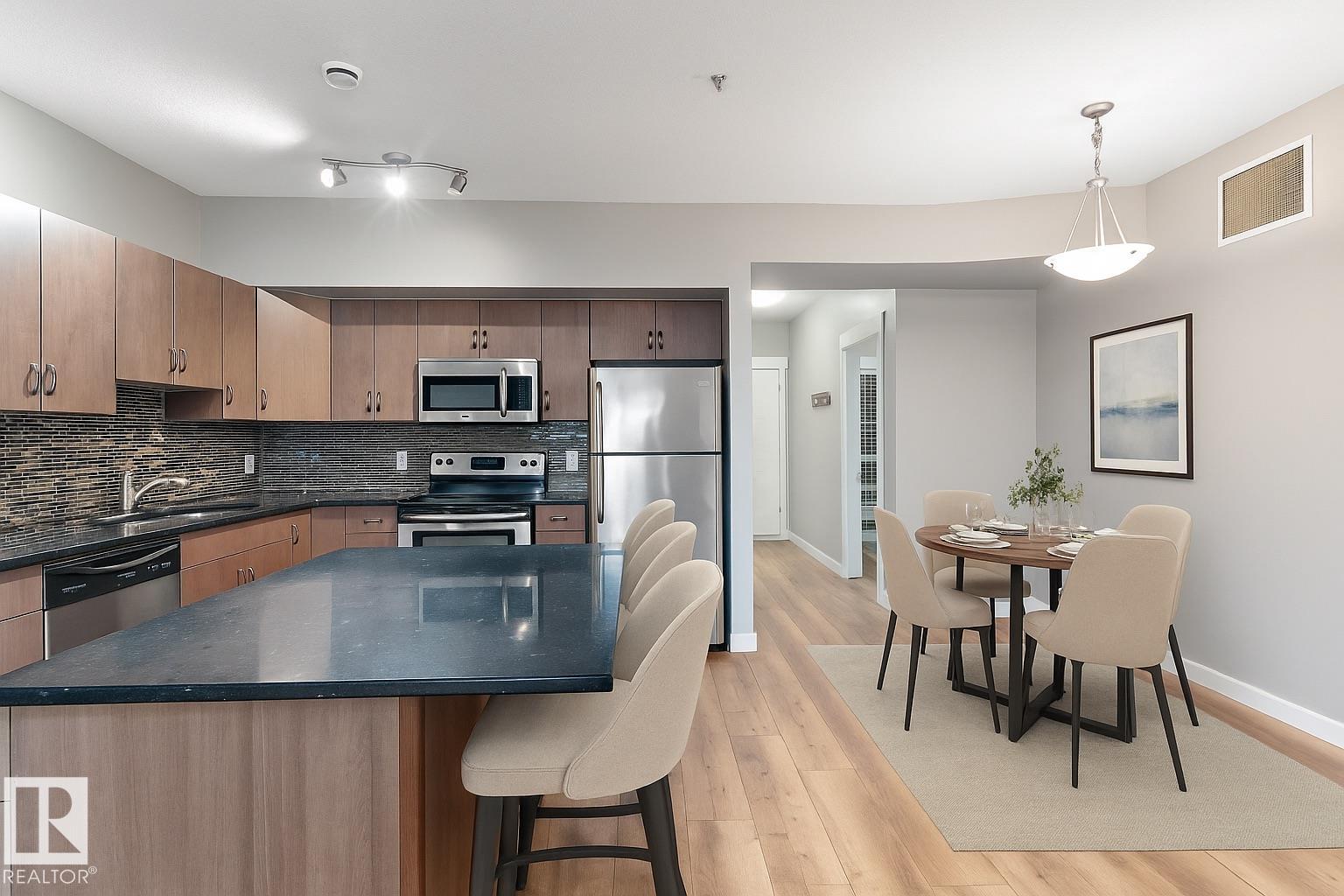 #110 10518 113 ST NW