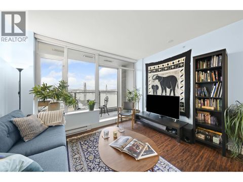 2005 668 COLUMBIA STREET New Westminster BC V3M1A9