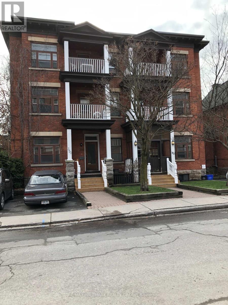 350-352 GILMOUR STREET E