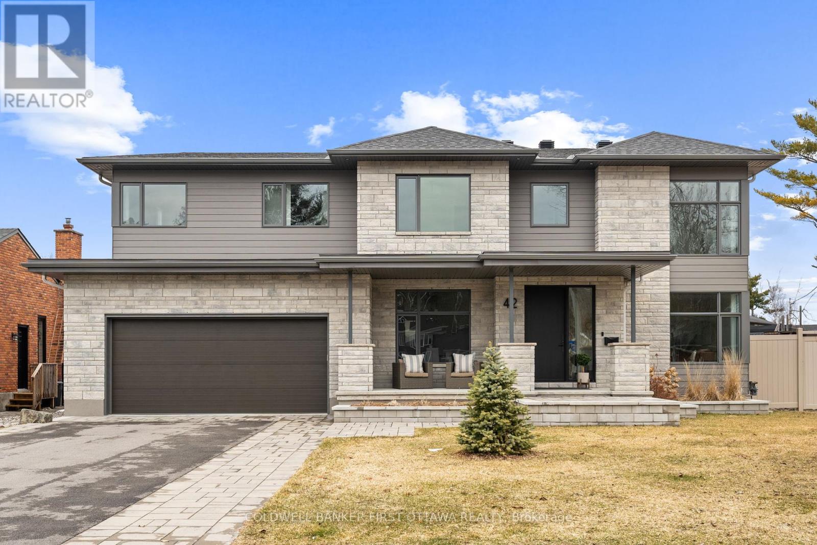 42 PARKLAND CRESCENT