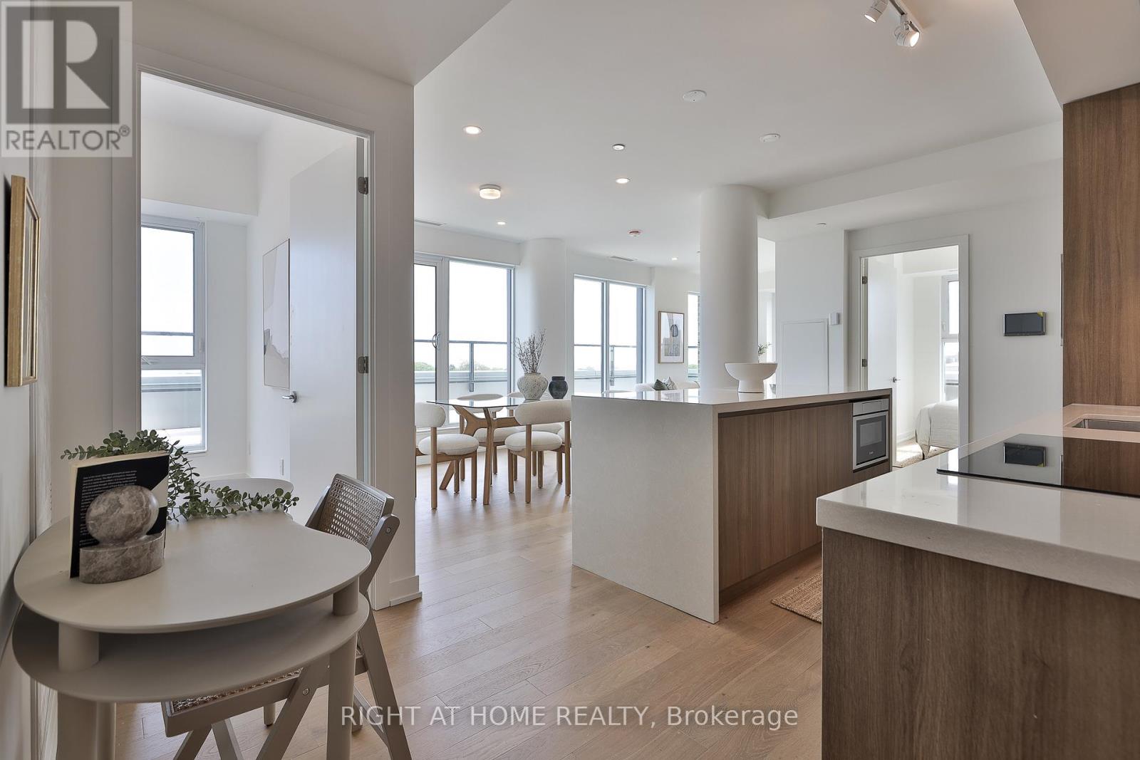 602 - 1161 KINGSTON ROAD