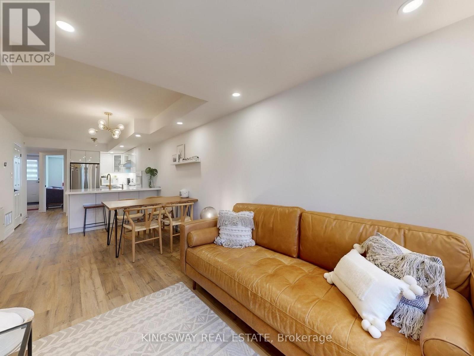 163 - 351 WALLACE AVENUE