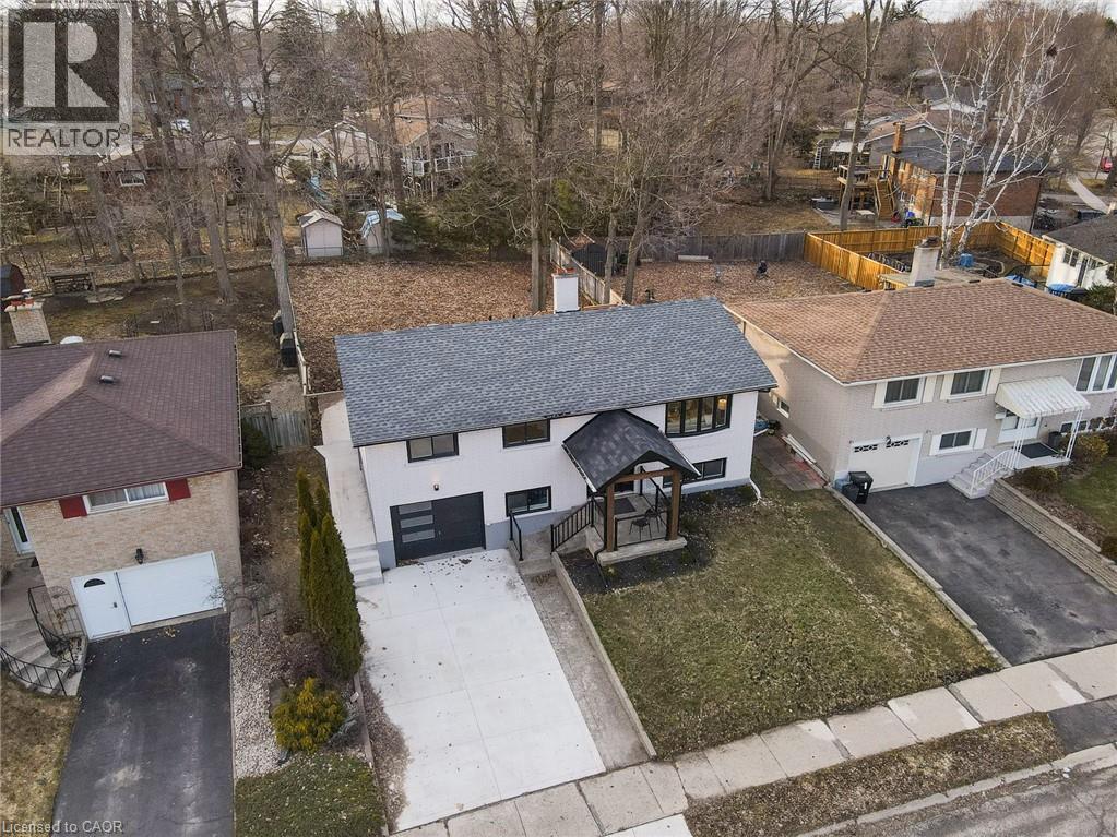627 GLEN FORREST Boulevard