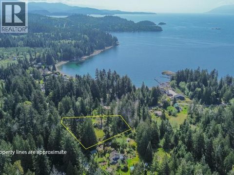 12149 SCOTCH FIR POINT RD Powell River BC V8A0M4