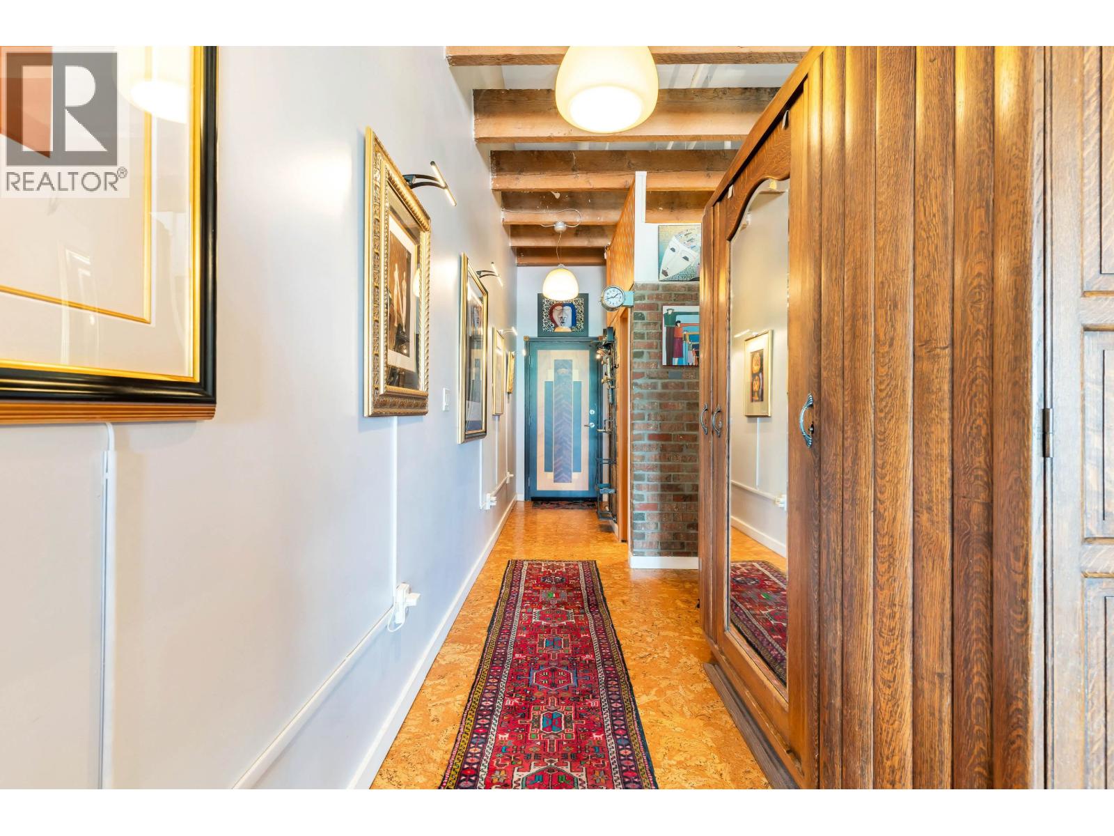 506 55 E CORDOVA STREET