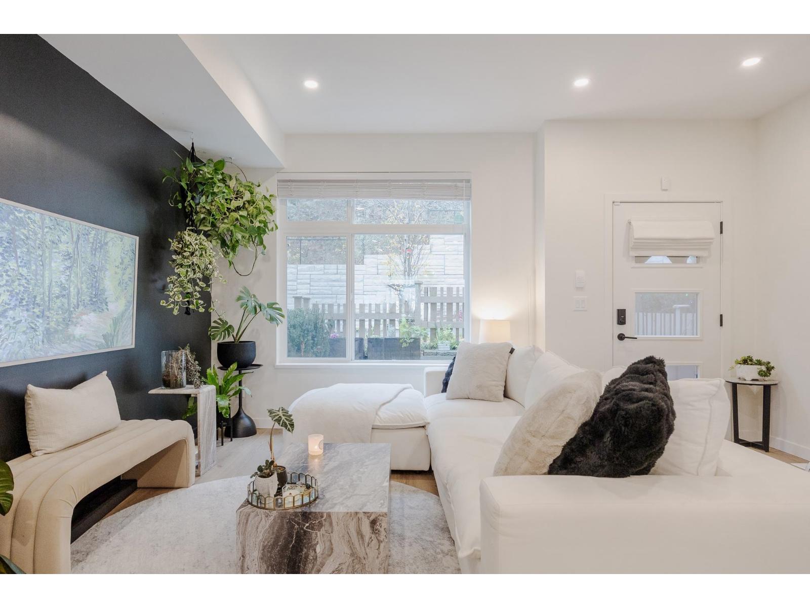 10 33929 BARKER COURT