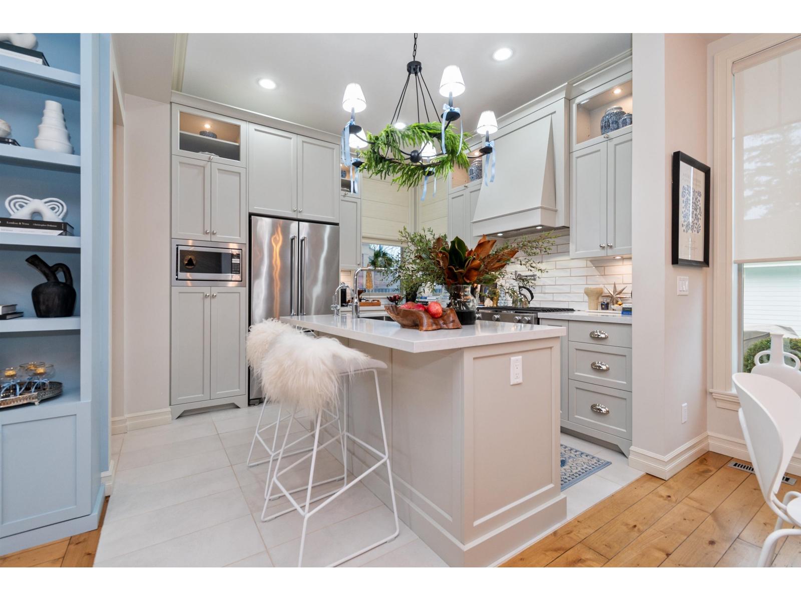 5850 COWICHAN STREET|Garrison Crossing