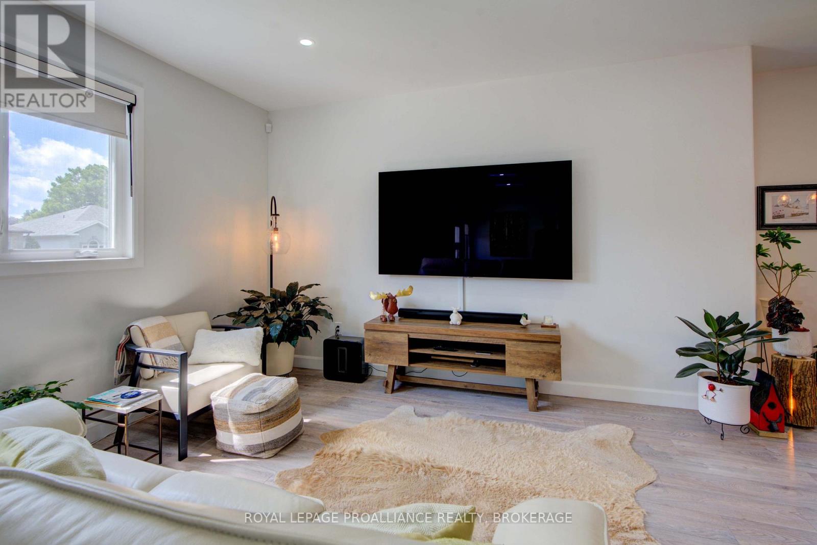 125 MAPLECROFT COURT