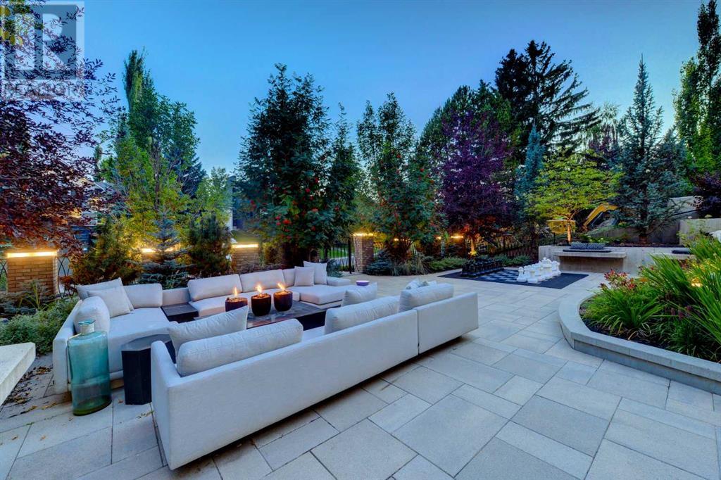 1118 Premier Way SW