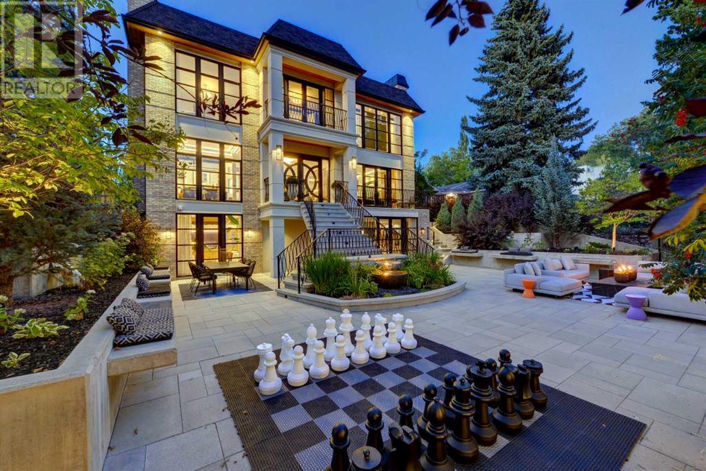 1118 Premier Way SW