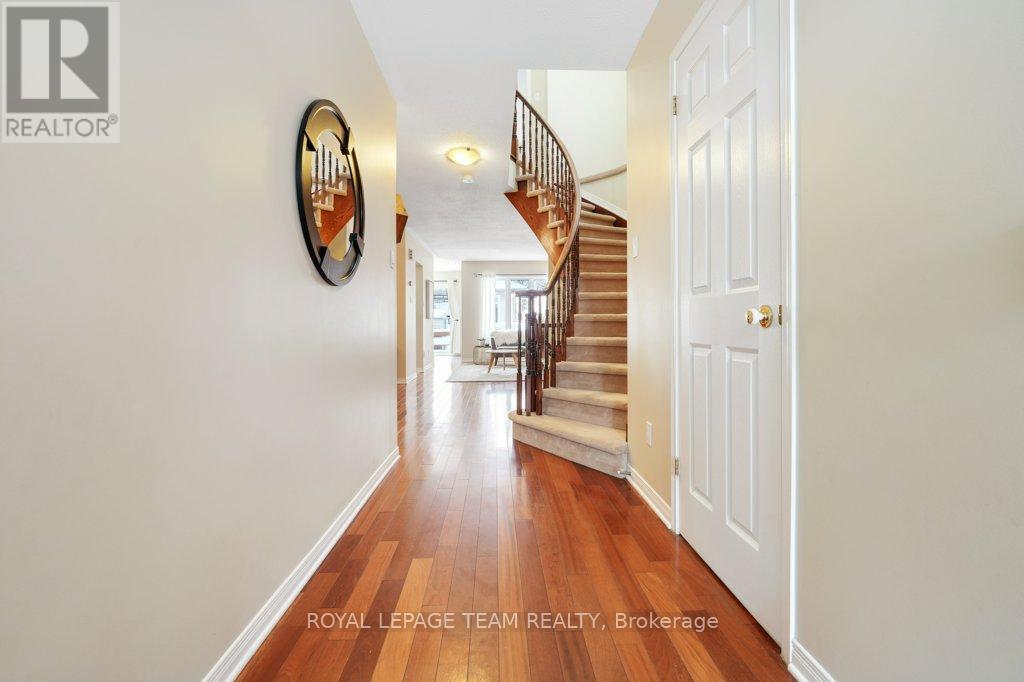 147 DEERCROFT AVENUE