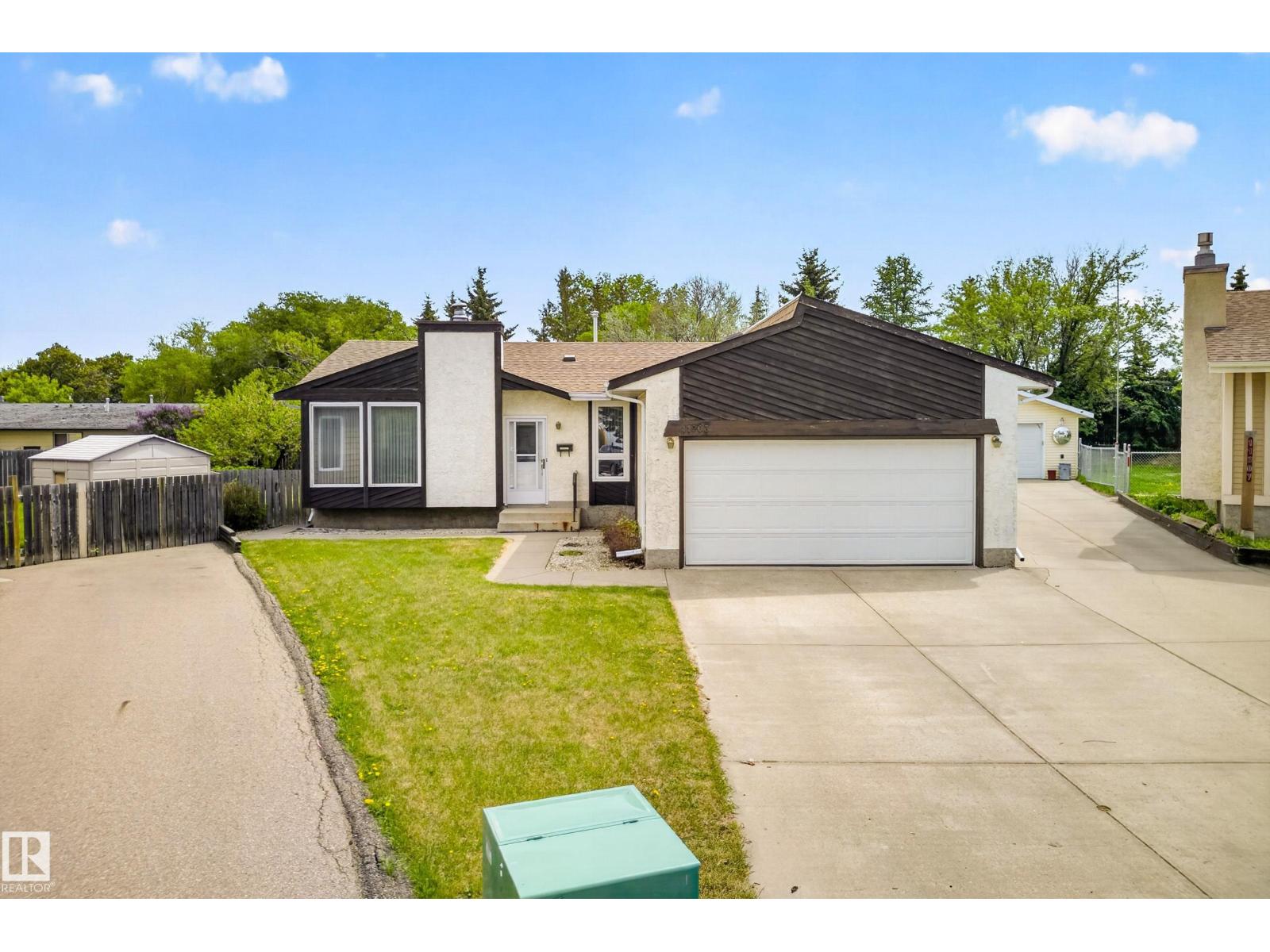 11903 138 AV NW