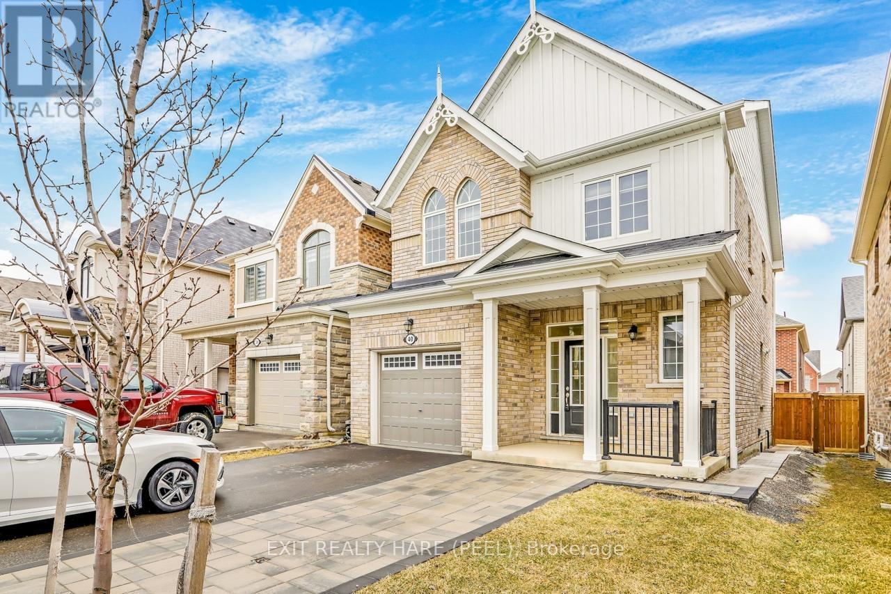 40 SPECKLED ALDER STREET - Photo 4
