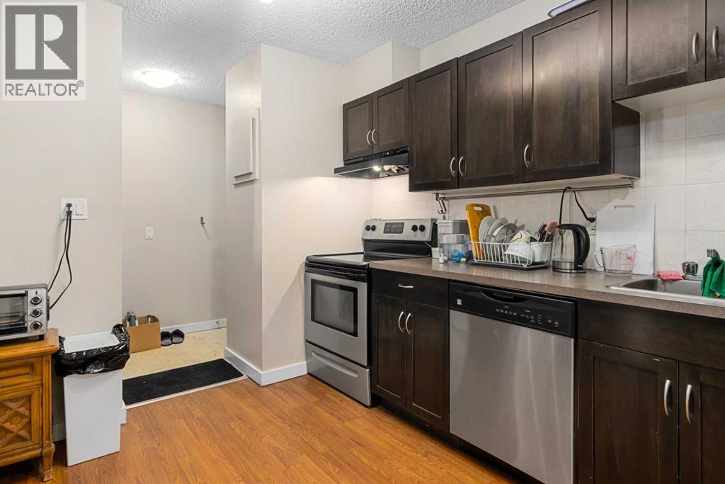 901, 2520 Palliser Drive SW