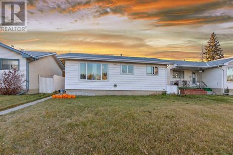 2211 43 Street SE Calgary AB T2B1H4