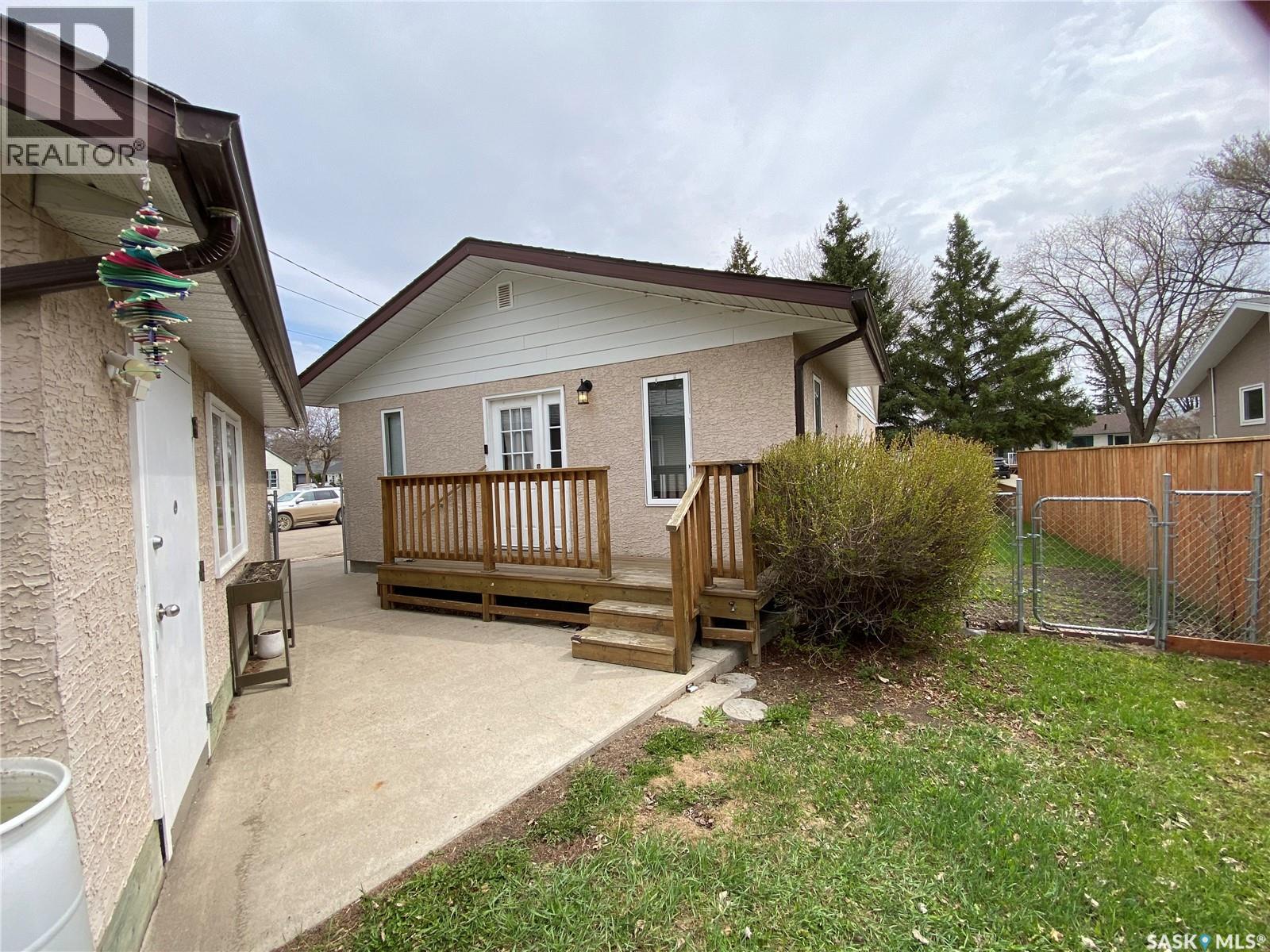 296 maple AVENUE