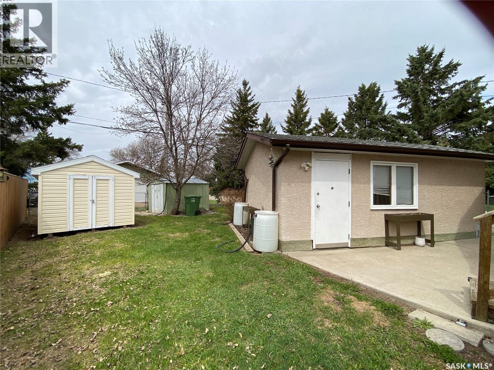 296 maple AVENUE