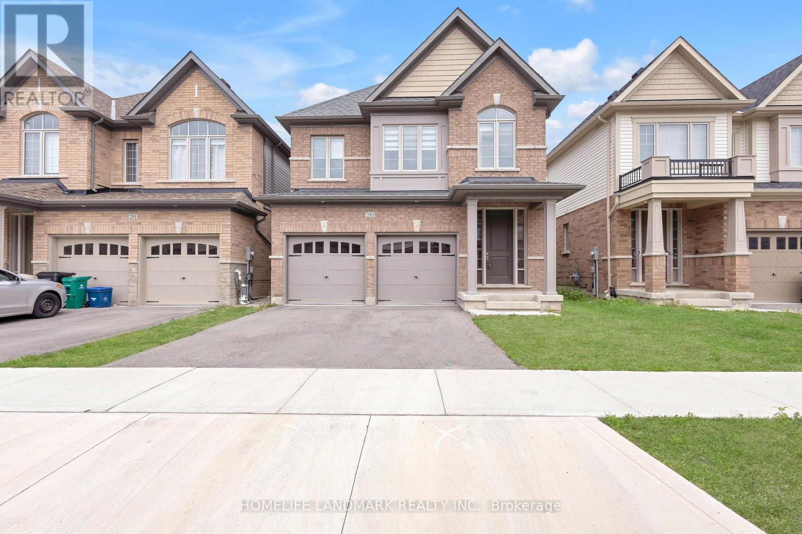 285 BROADACRE DRIVE
