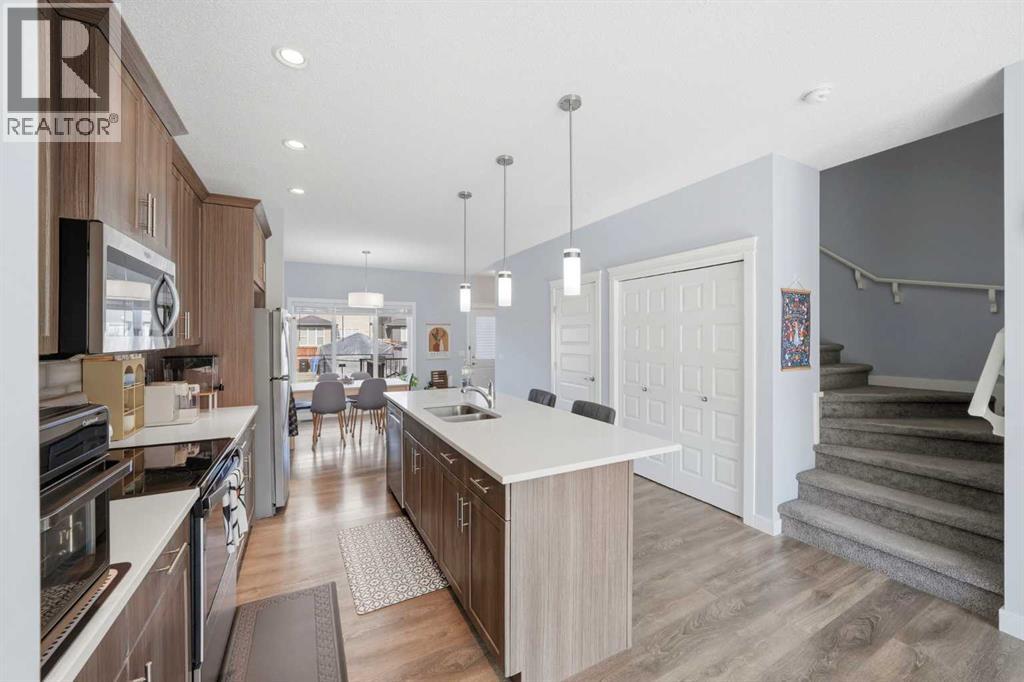 125 Evanston Hill NW