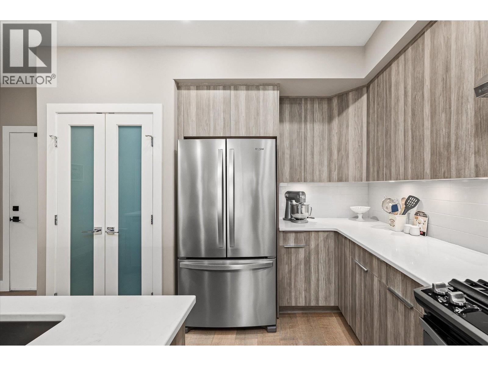 3475 Granite Close Unit# 109