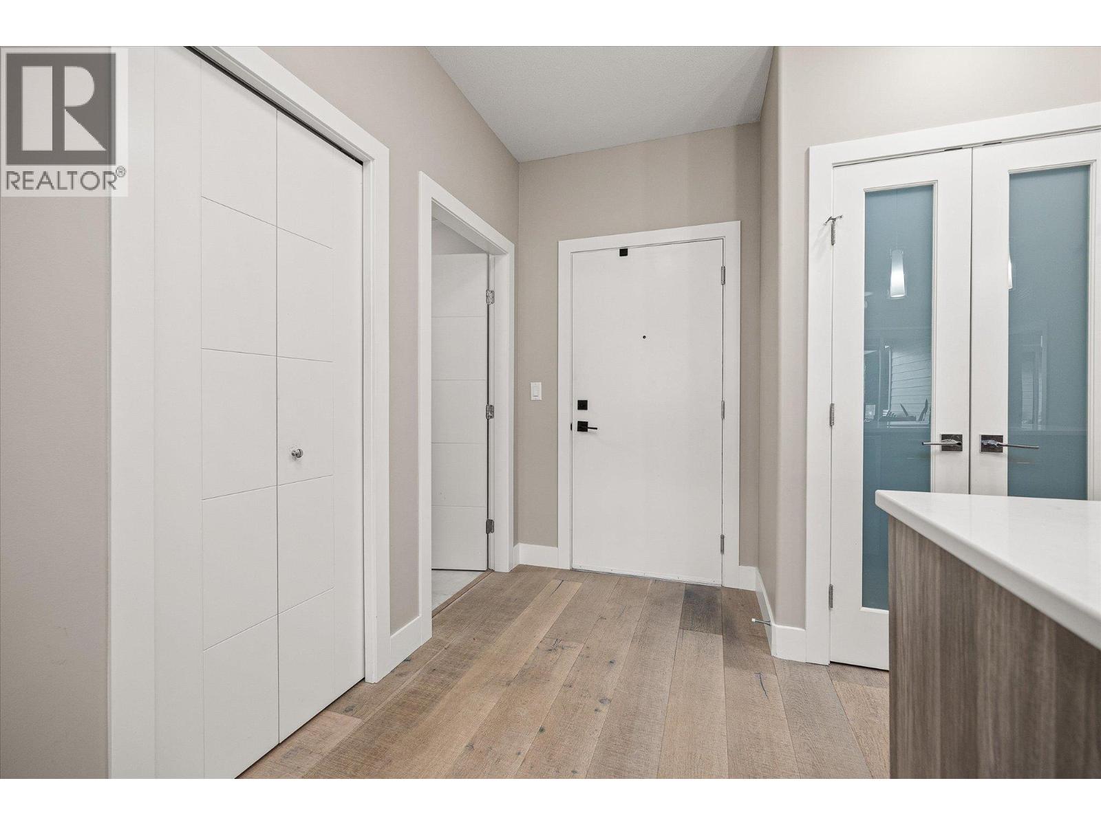 3475 Granite Close Unit# 109