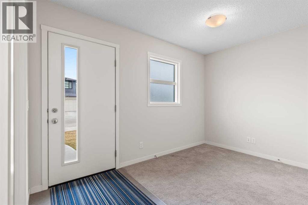 322 Harvest Hills Way NE