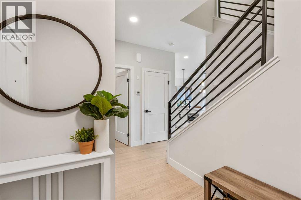 147 Goldenrod Road W