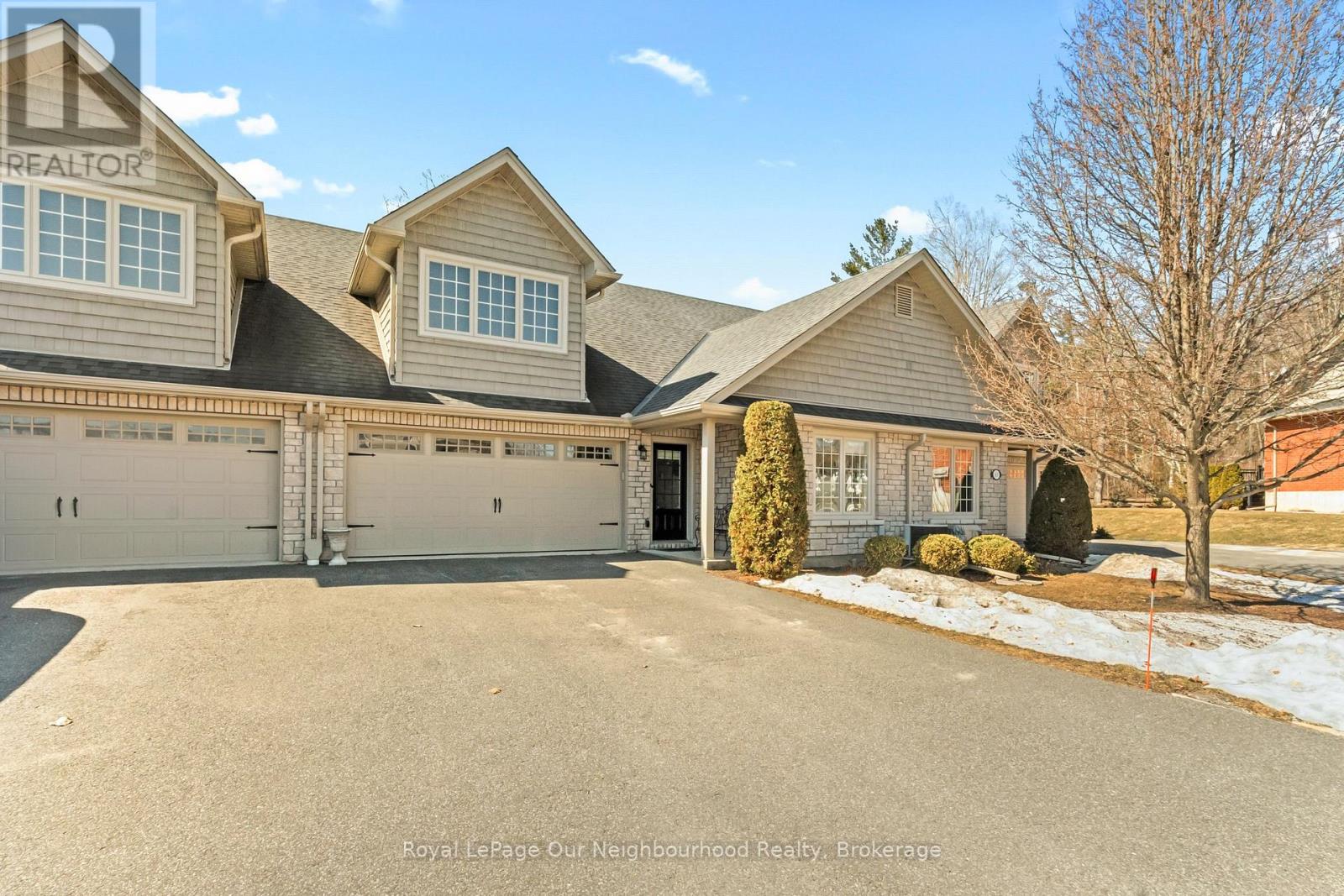 61 ORCHARD WAY