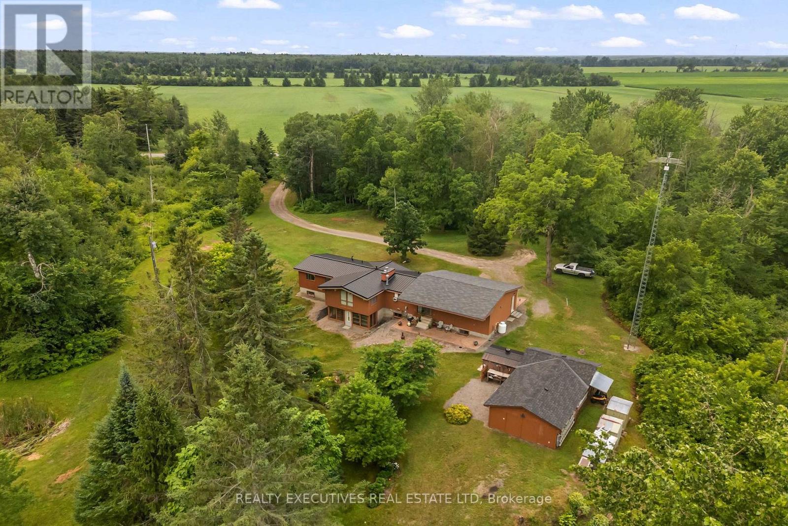 785 BOUNDARY ROAD