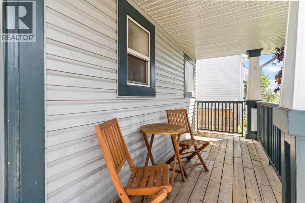155 Erin Grove SE