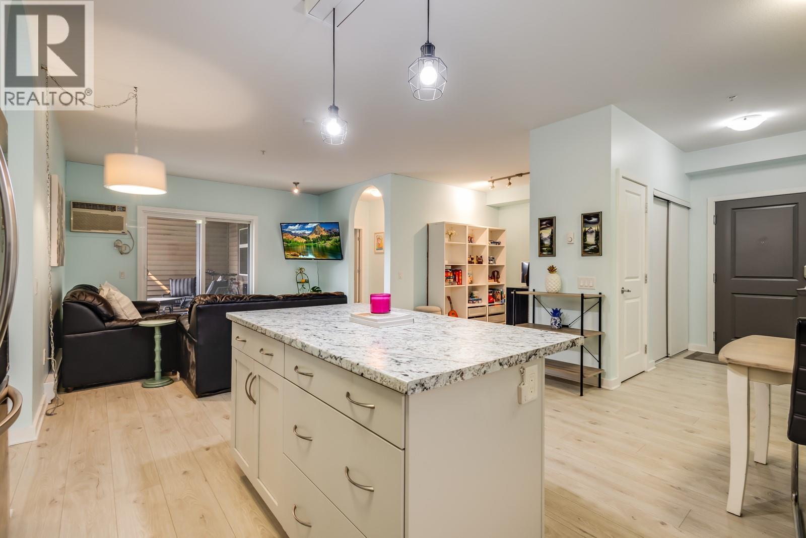 151 Taylor Road Unit# 202