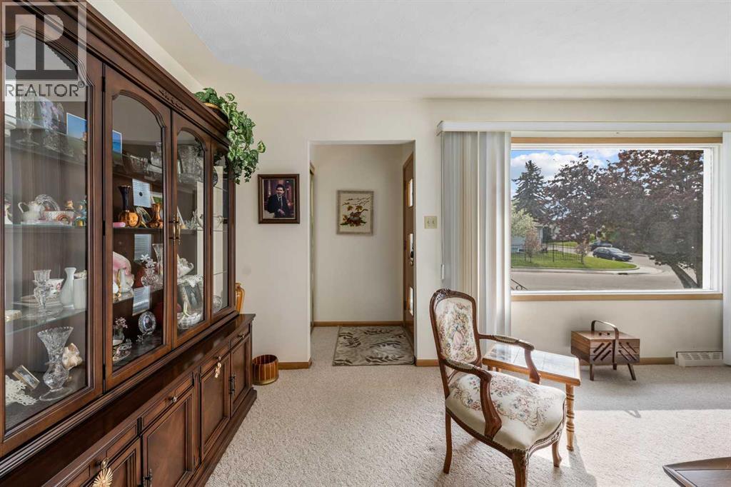 8 Foley Road SE