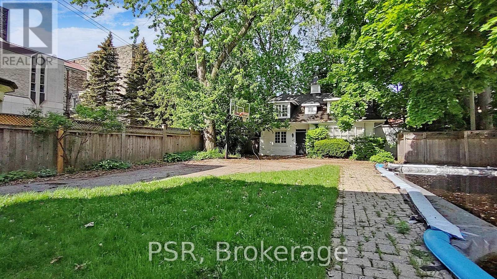 28 DUNVEGAN ROAD