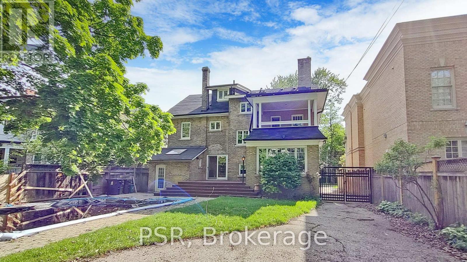28 DUNVEGAN ROAD