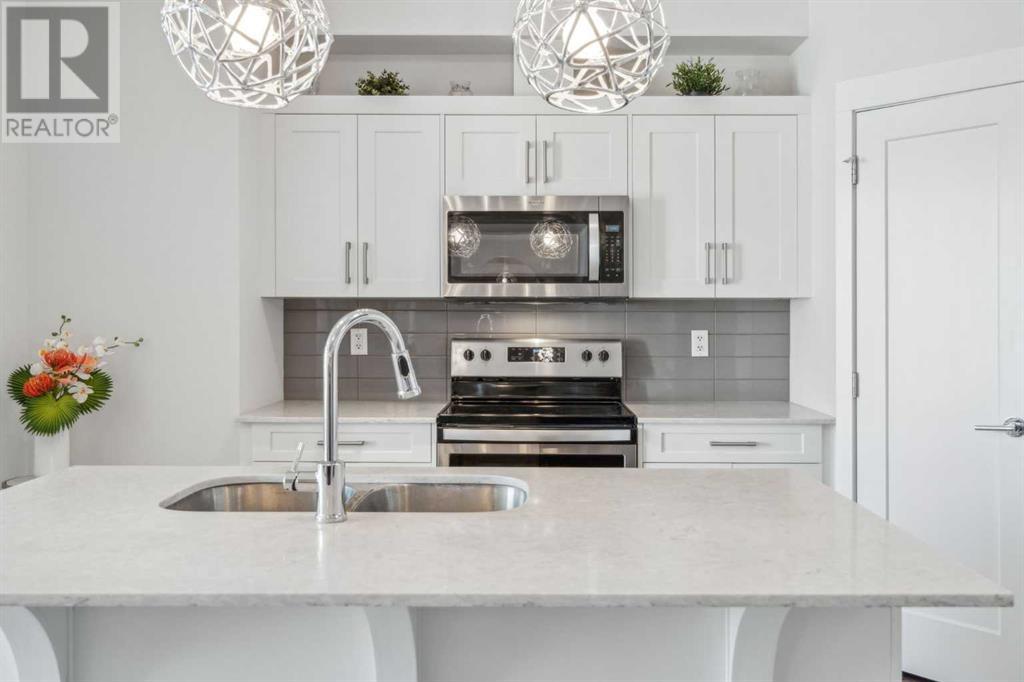 210, 30 Walgrove Walk SE