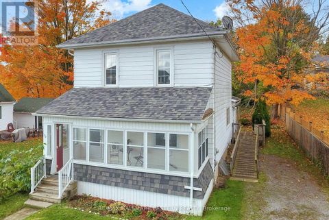 92 BOOTH STREET S Trent Hills (Campbellford) ON K0L1L0
