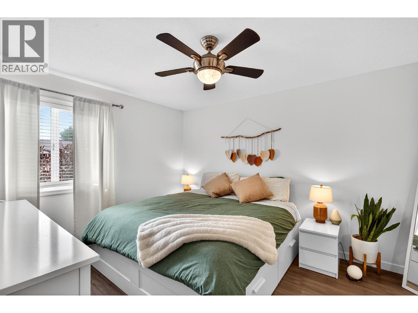 735 Cook Road Unit# 208C