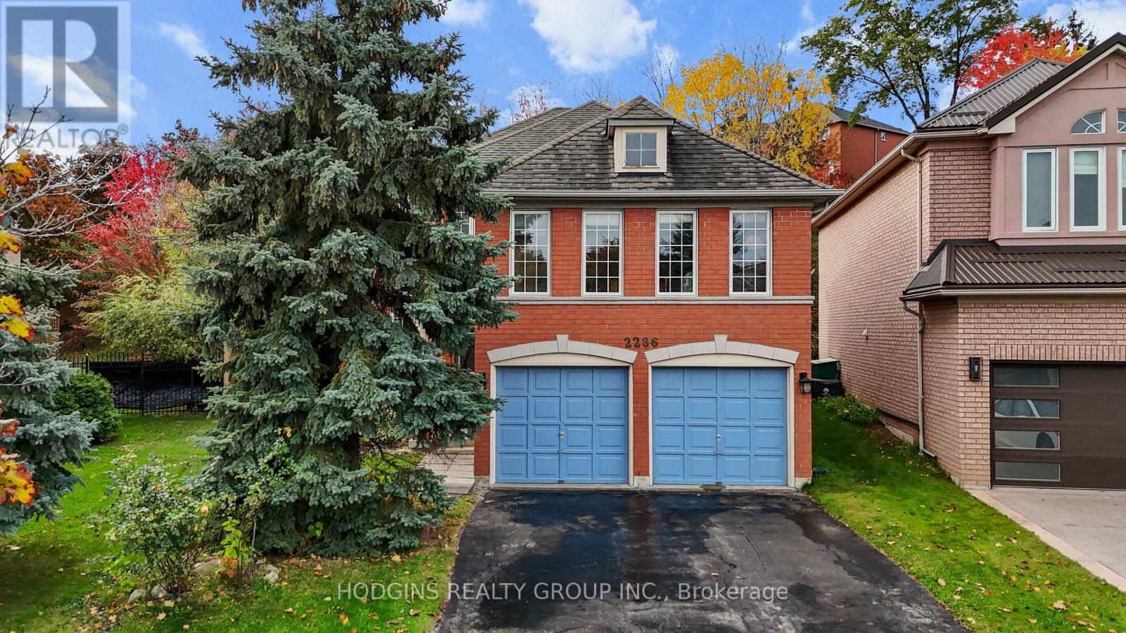 2286 YORKTOWN CIRCLE