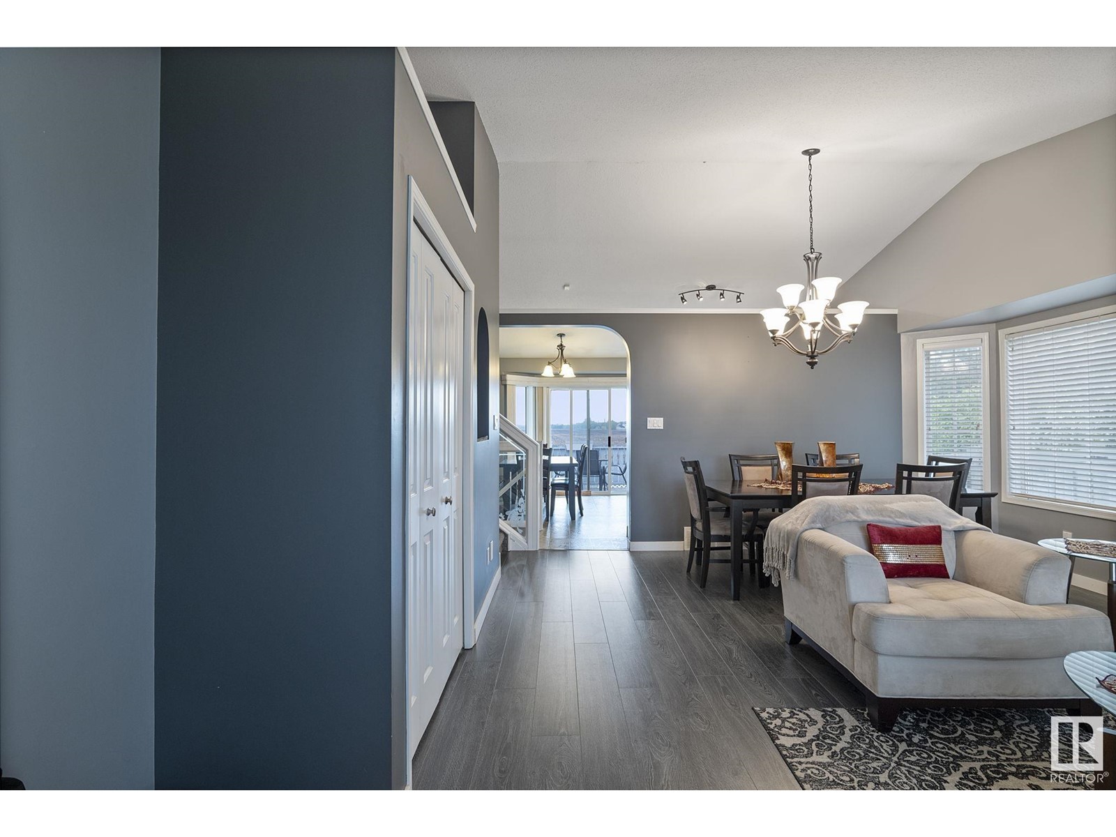 11306 173 AV NW NW