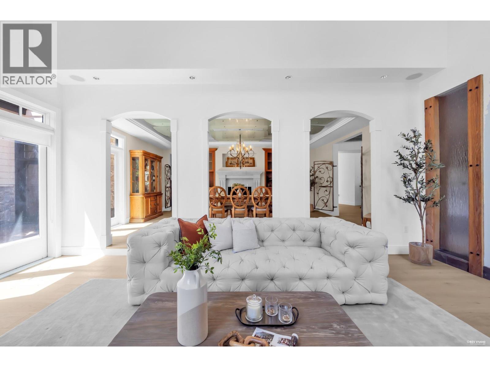 3007 SUNNYSIDE ROAD