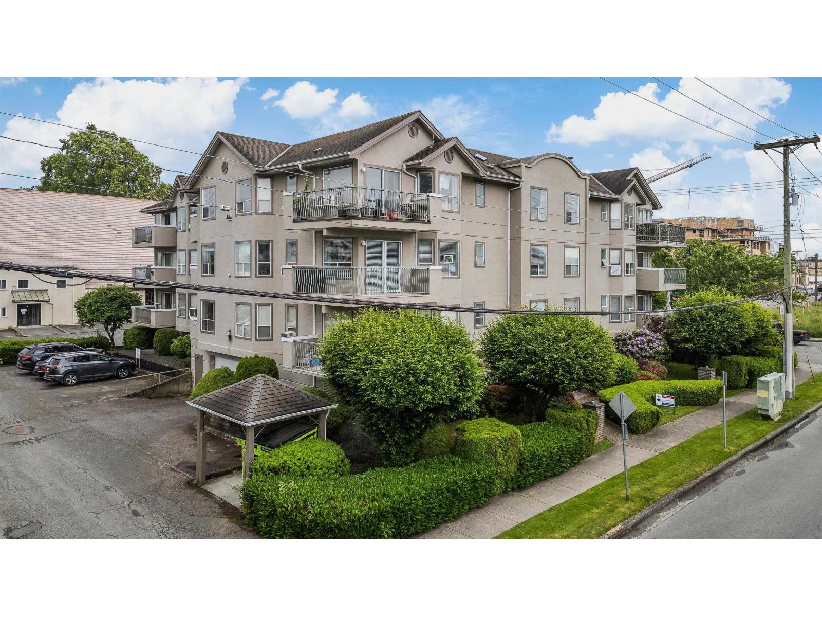 303 9400 COOK STREET|Chilliwack Downtown