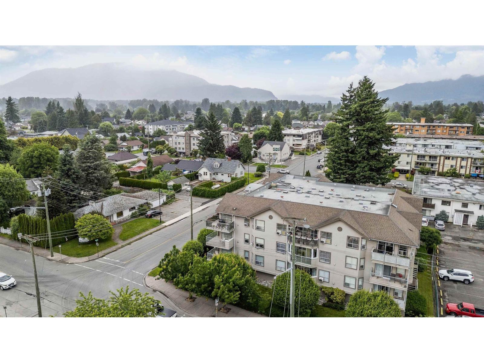 303 9400 COOK STREET|Chilliwack Downtown