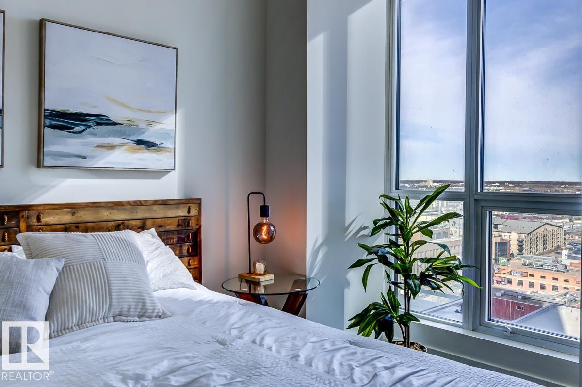 #1403 10238 103 ST NW