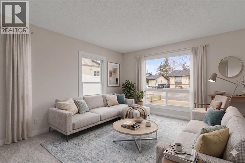 32 Deerpoint Road SE