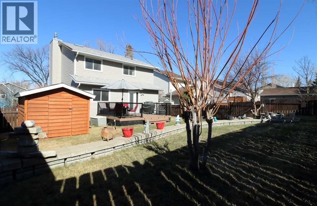 8 Meadow Place SE