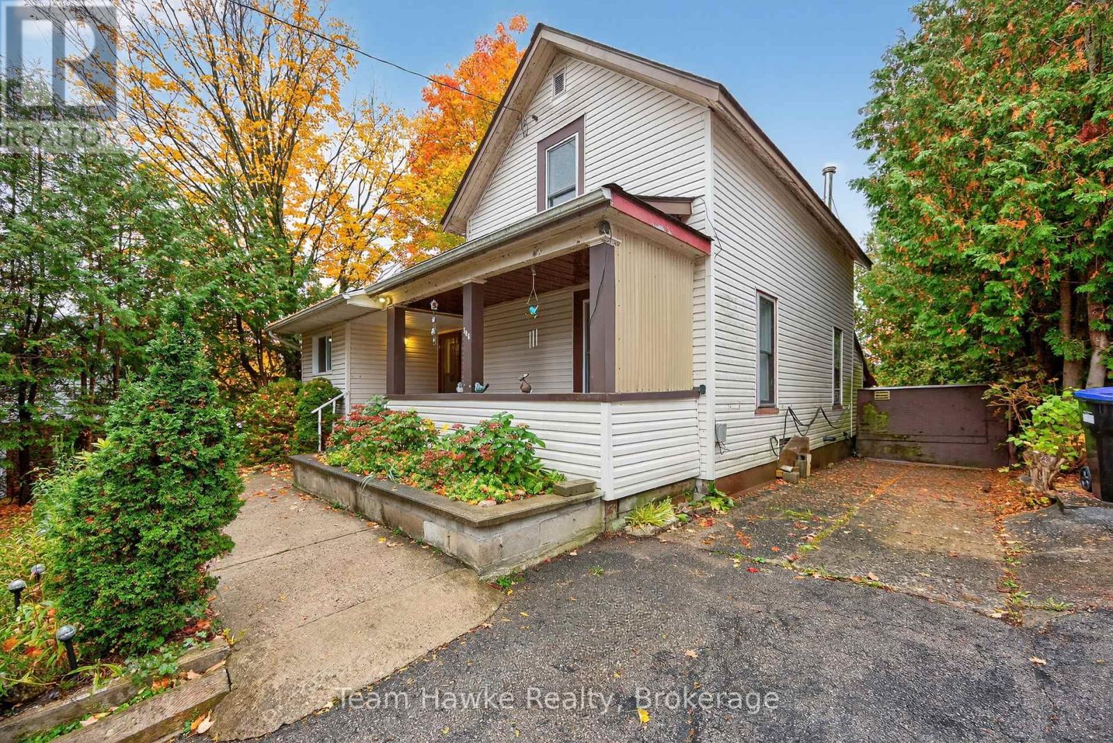 306 MANLY STREET