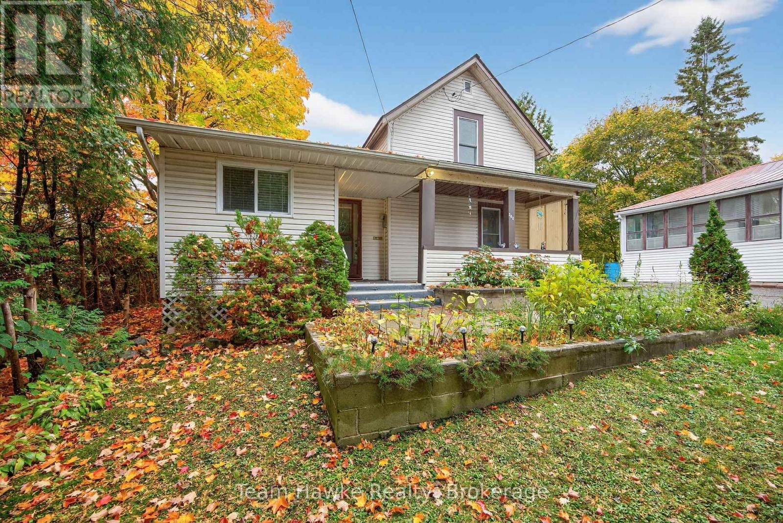 306 MANLY STREET
