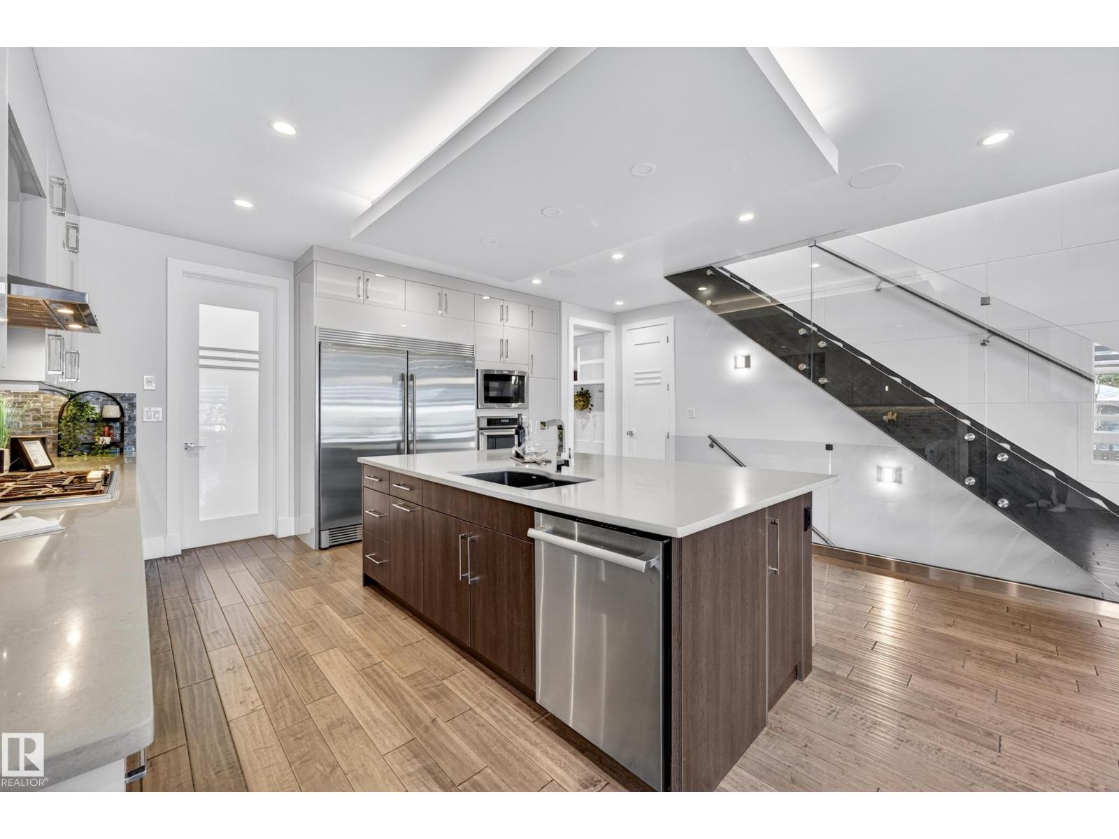 14132 97 AV NW